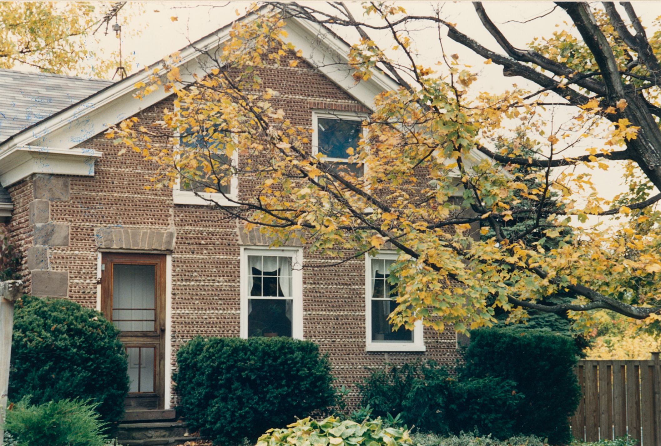 Sod-26 6813 Maple Ave 1